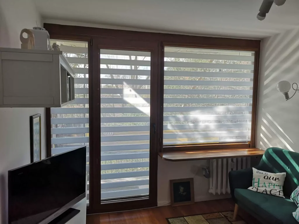 Biele rolety na okna